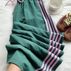 Women's clothing elegant, casual, fashionable, outdoor sports slimming, versatile, elastic waist pants